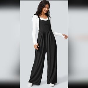 HALARA Elegant Black Jumpsuit